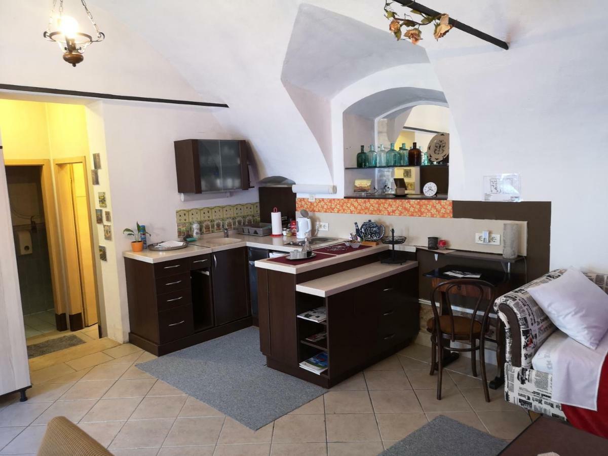 Apartman Korzo วาราชดีน ภายนอก รูปภาพ